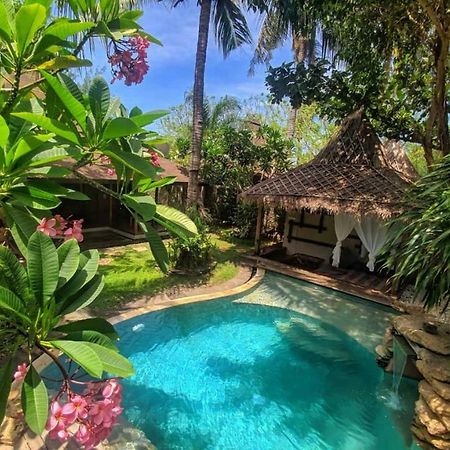 Villa Bhuvana With Private Swimming Pool Гілі-Траванган Екстер'єр фото