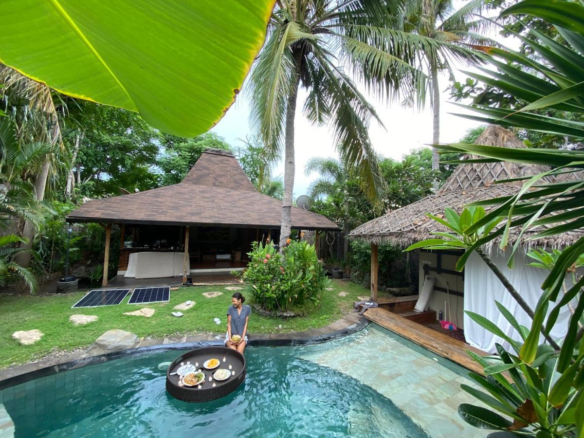 Villa Bhuvana With Private Swimming Pool Гілі-Траванган Екстер'єр фото