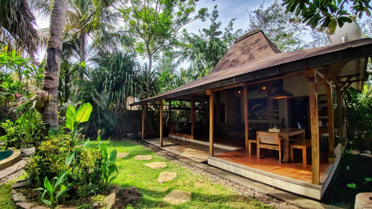 Villa Bhuvana With Private Swimming Pool Гілі-Траванган Екстер'єр фото